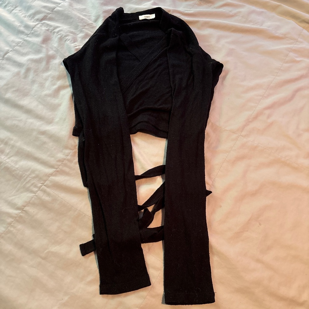 Ozma Dance Wrap Top FIRM - Picture 11 of 16